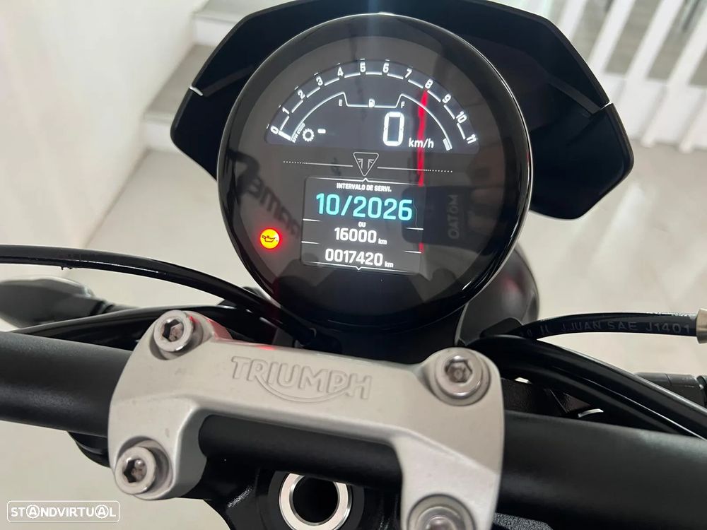 Triumph Trident 660 - 10