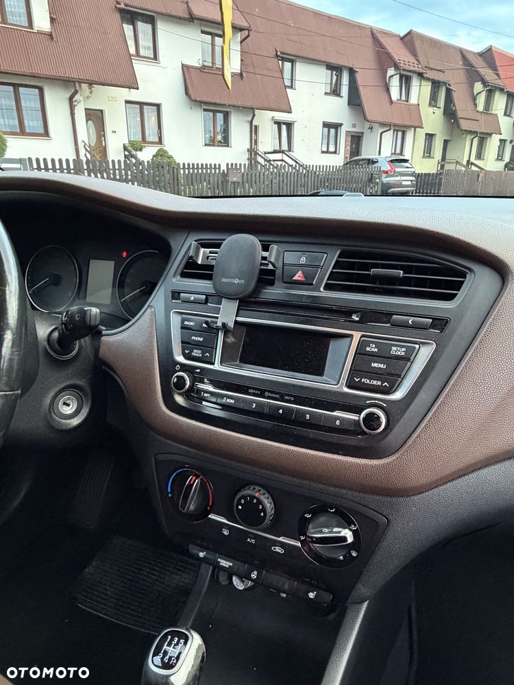 Hyundai i20 1.2 YES Plus - 19
