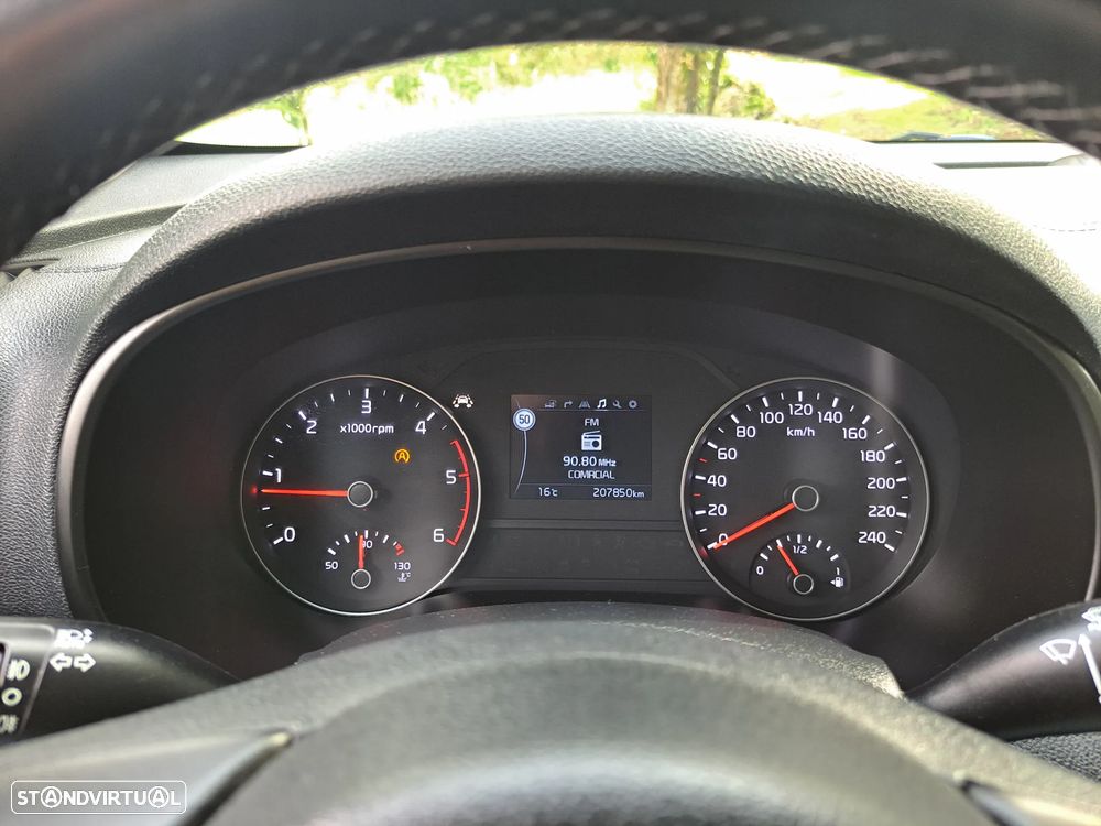 Kia Sportage 1.7 CRDI ISG Xtra Edition - 28