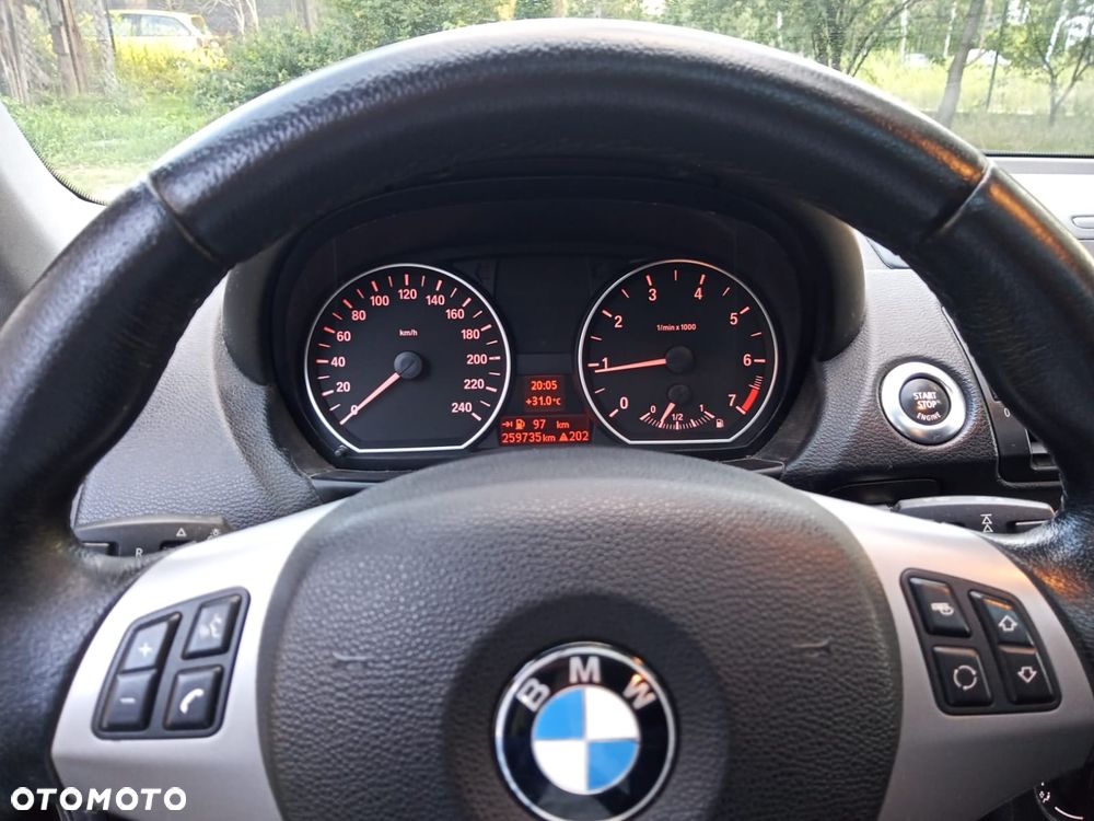 BMW Seria 1 - 10