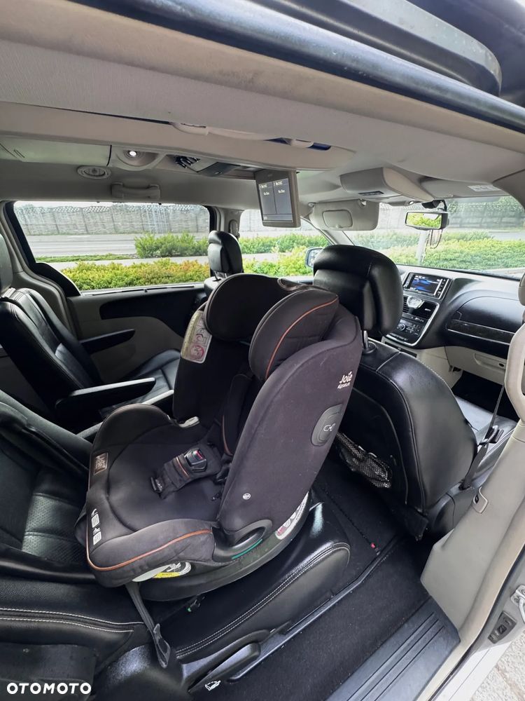 Chrysler Town & Country 3.6 Touring - 12