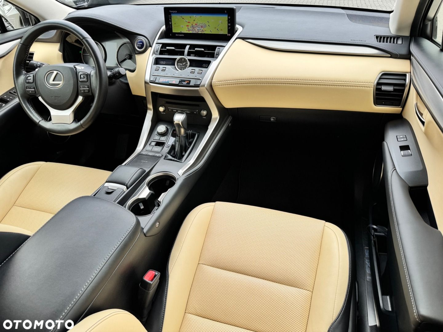 Lexus NX - 19