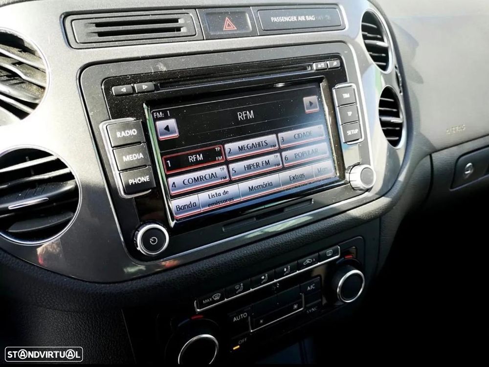 VW Tiguan 2.0 TDi Sport BlueMotion - 12