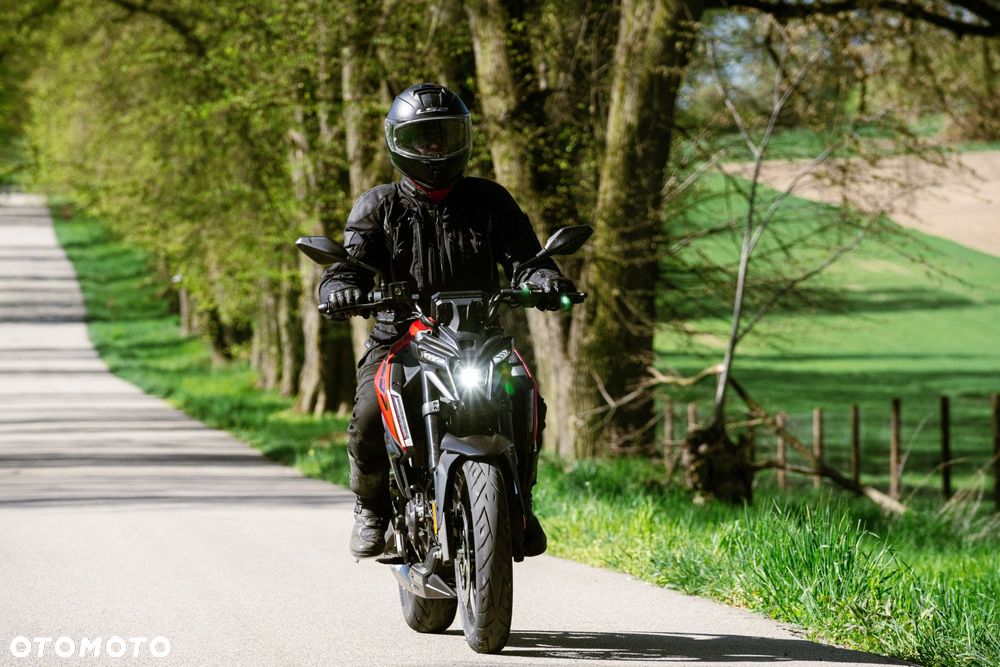 VOGE R125S - 14