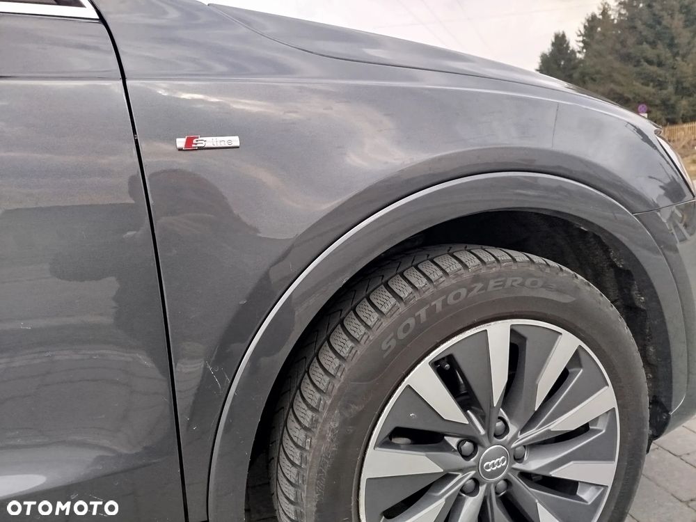 Audi Q3 2.0 TDI Quattro S tronic design - 11