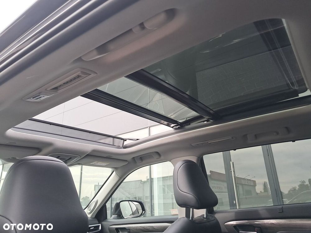 Toyota Highlander 2.5 Hybrid Executive - 21