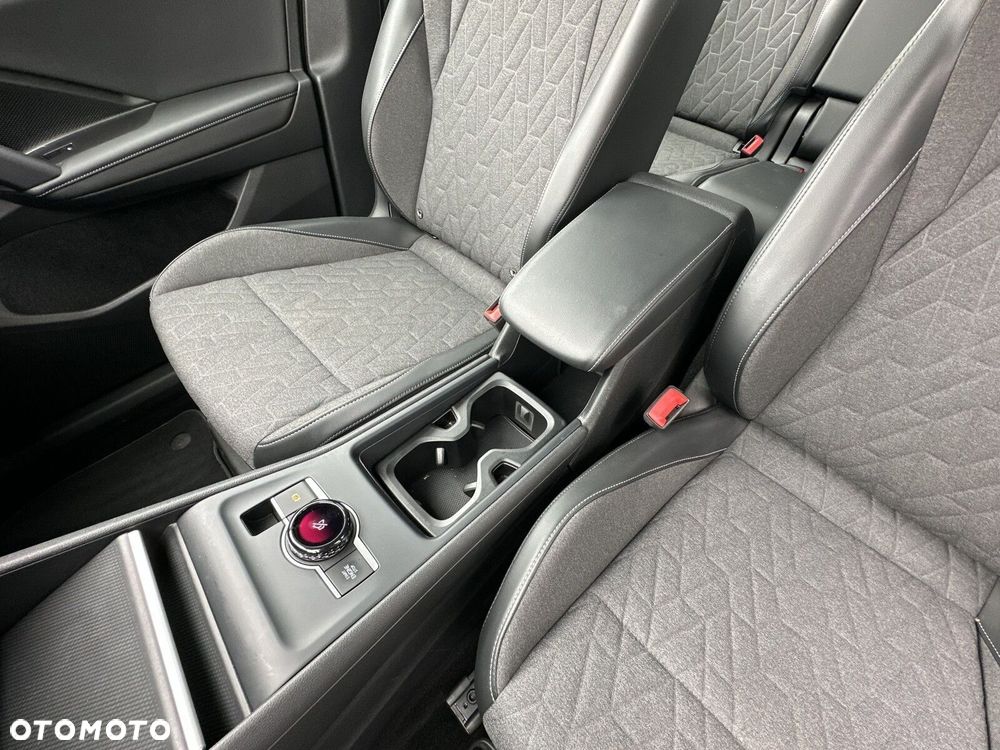 Volkswagen Tiguan 1.5 eTSI Life DSG - 32