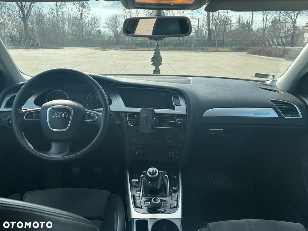 Audi A4 Limousine 2.0 TDI Quattro - 19