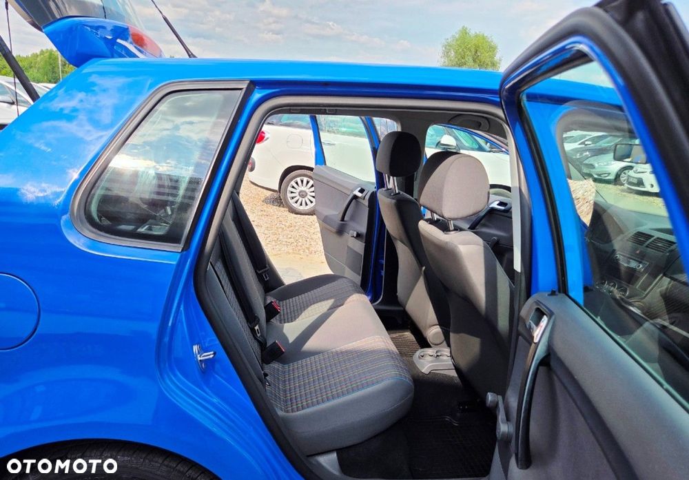 Volkswagen Polo - 13