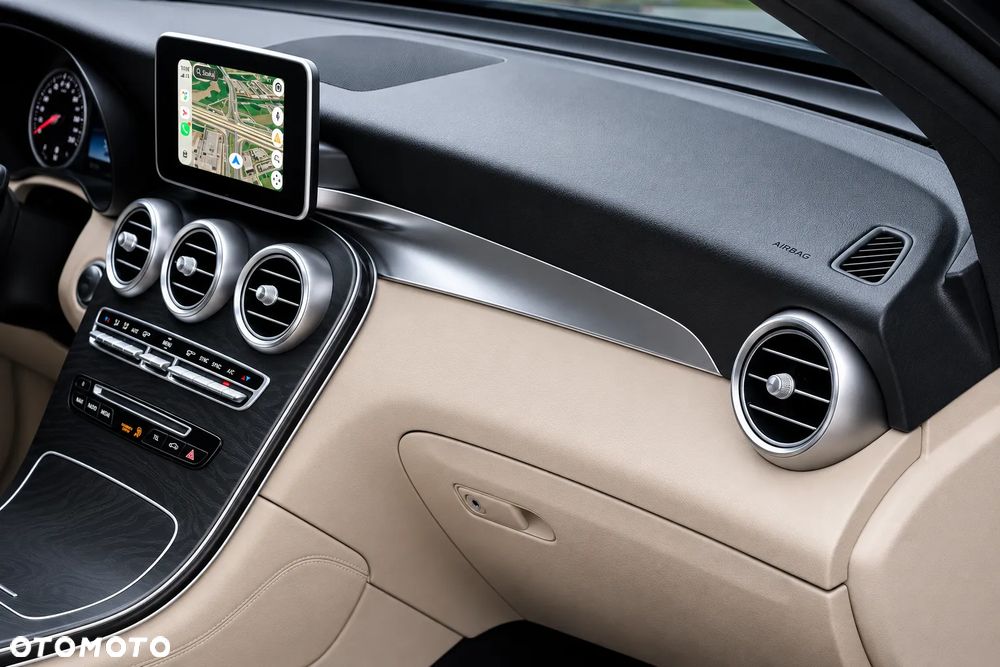 Mercedes-Benz GLC 220 d 4-Matic - 19
