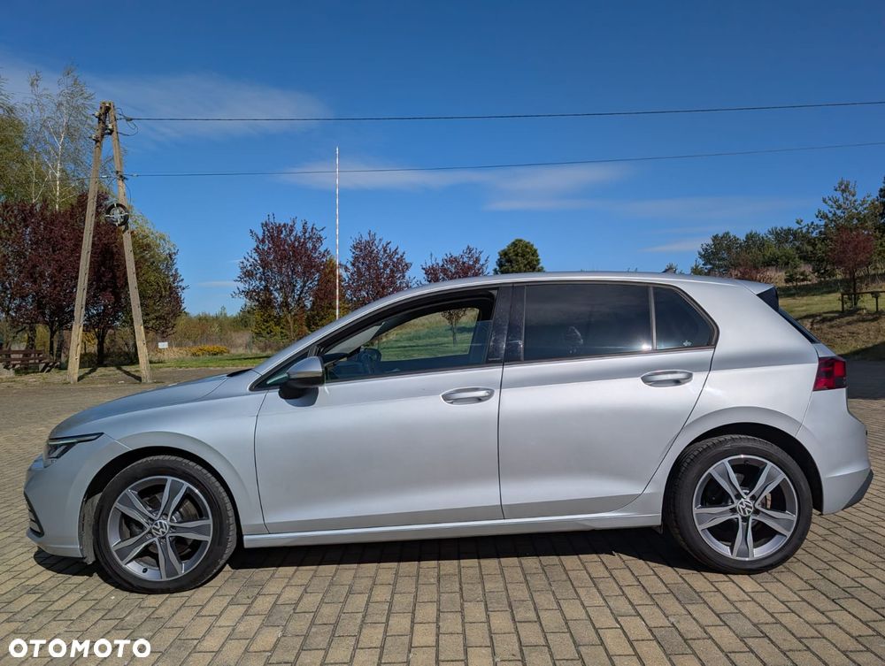 Volkswagen Golf 2.0 TDI Life - 11