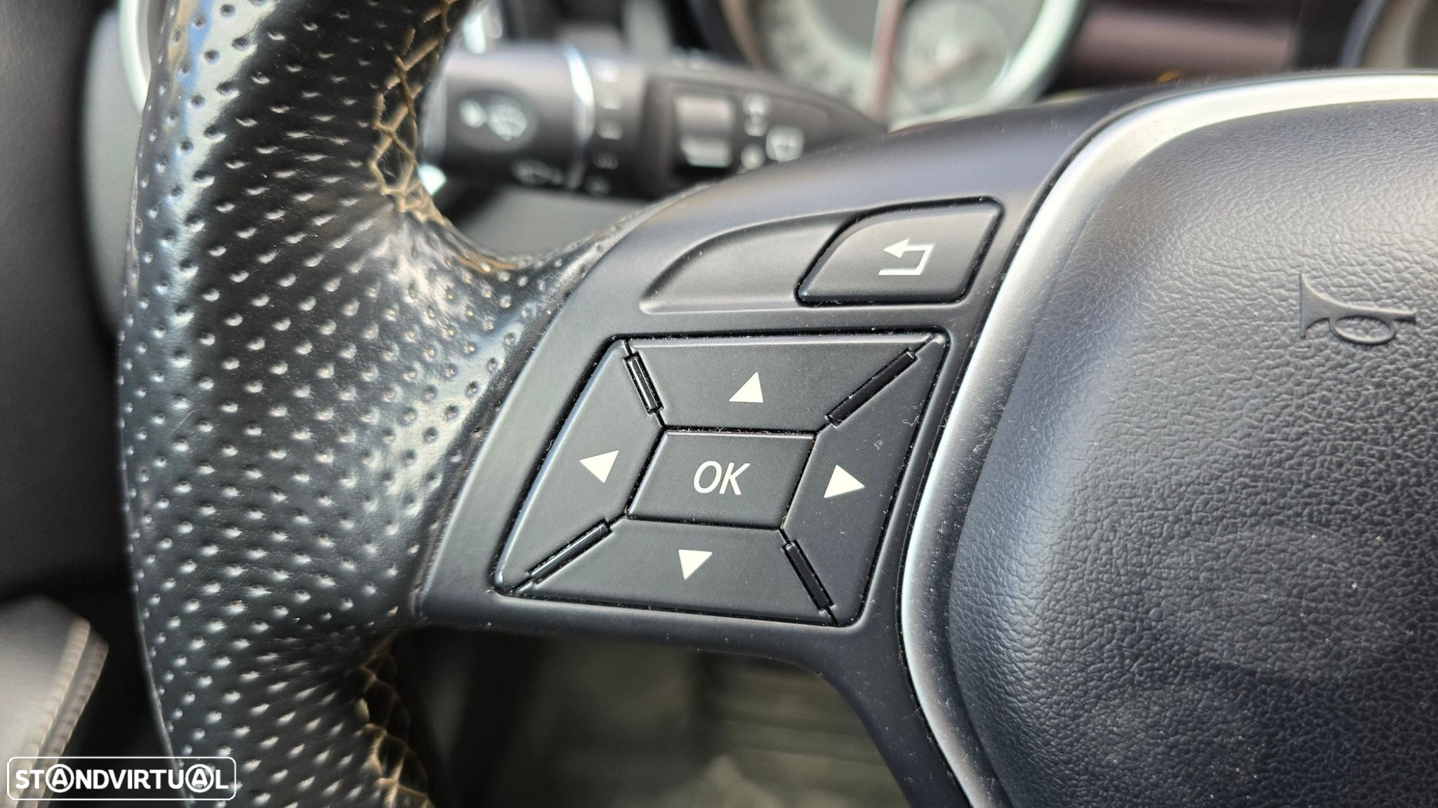 Mercedes-Benz GLA 200 CDi - 14