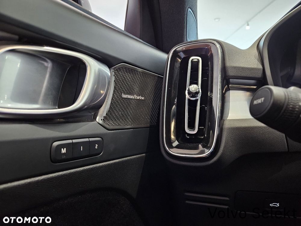 Volvo XC 40 - 15