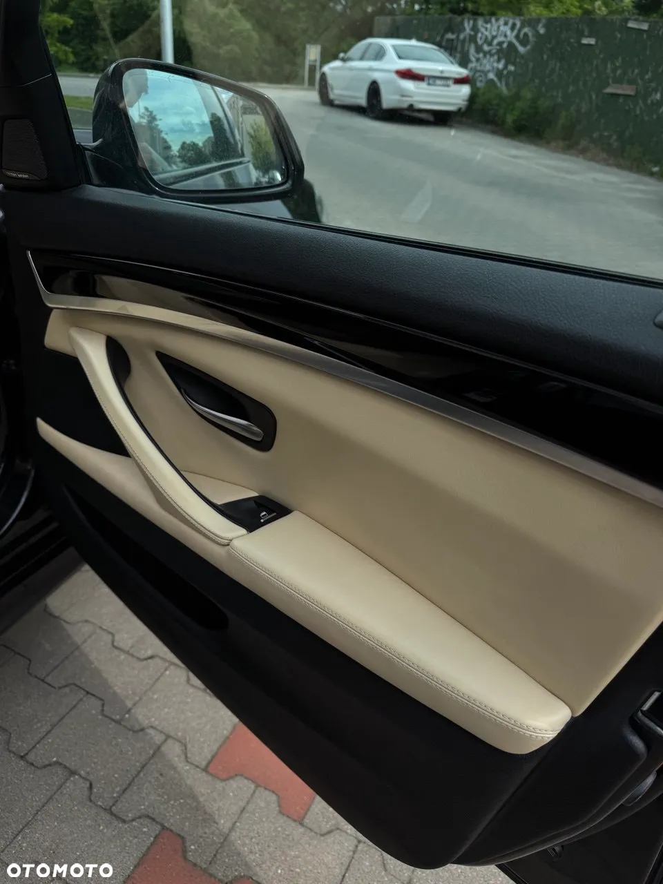 BMW Seria 5 535d xDrive - 23