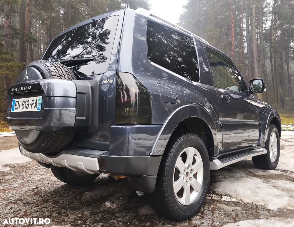 Mitsubishi Pajero 3.2 DI-D Automatik Instyle - 15