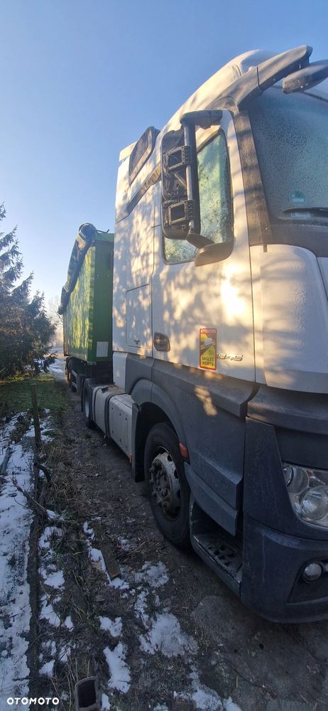 Mercedes-Benz actros - 3