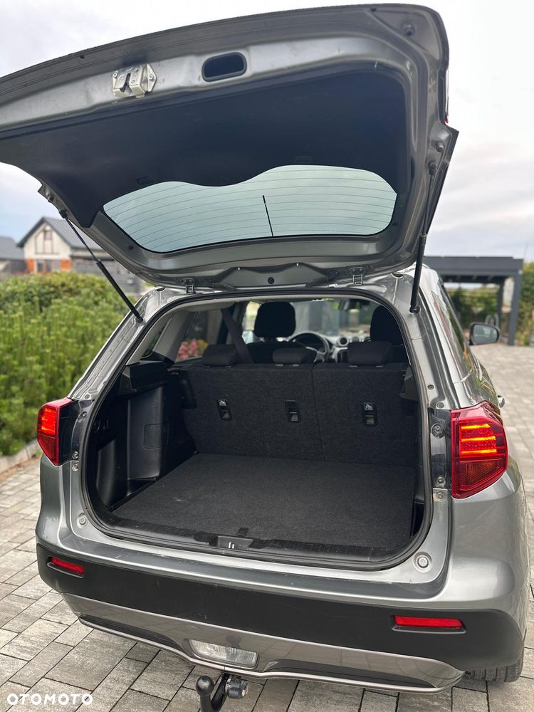 Suzuki Vitara 1.4 Boosterjet Premium 4WD - 11