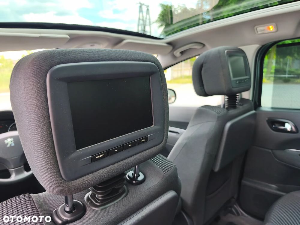 Peugeot 5008 - 27