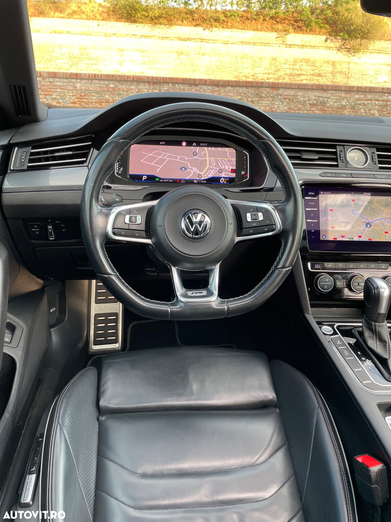 Volkswagen ARTEON 2.0 TDI DSG 4Motion R-Line - 11