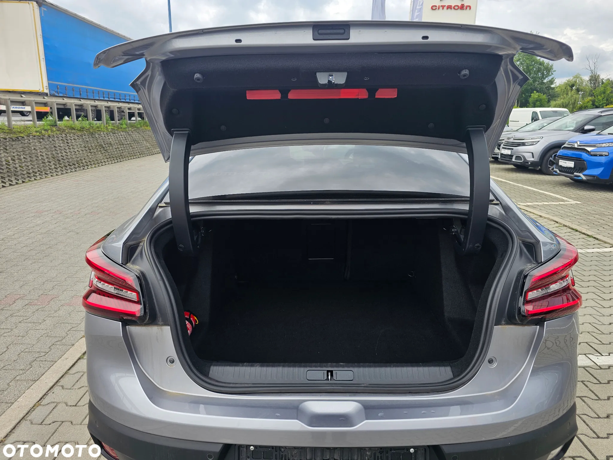 Citroën C4X 1.2 PureTech Max S&S EAT8 - 9