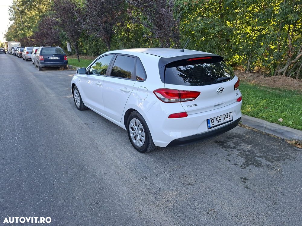 Hyundai i30 1.4 100CP 5DR M/T Comfort - 7