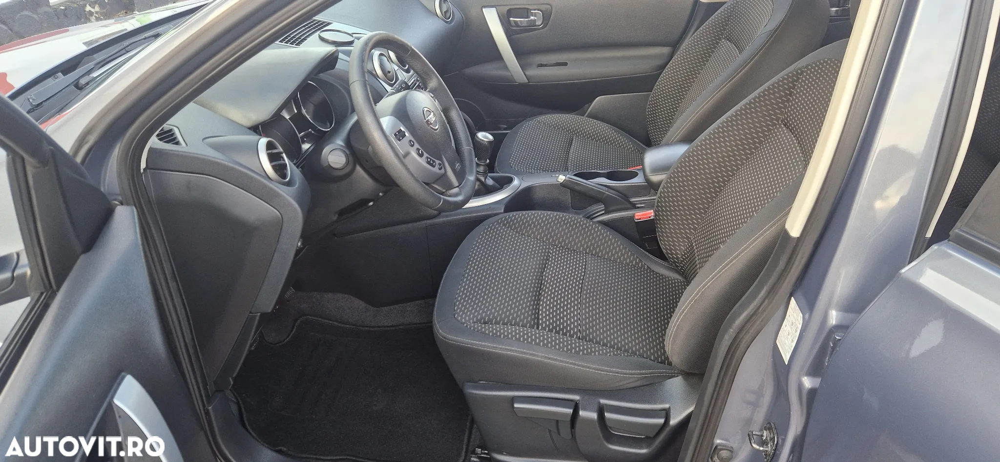 Nissan Qashqai 1.5 dCi DPF acenta - 23