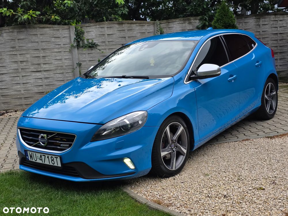 Volvo V40 D2 R Design - 1