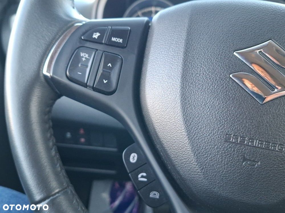 Suzuki Baleno 1.2 Premium - 25