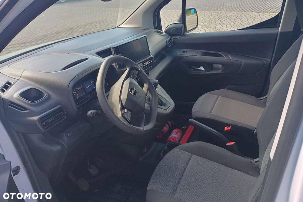 Opel Combo Van L1H1 1.2 110KM - 12
