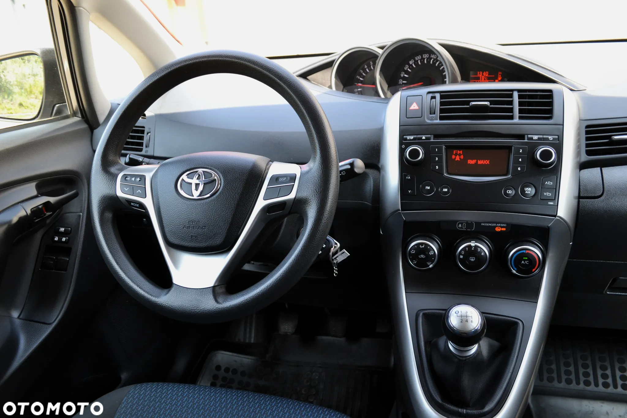 Toyota Verso 1.6 Luna EU5 - 10