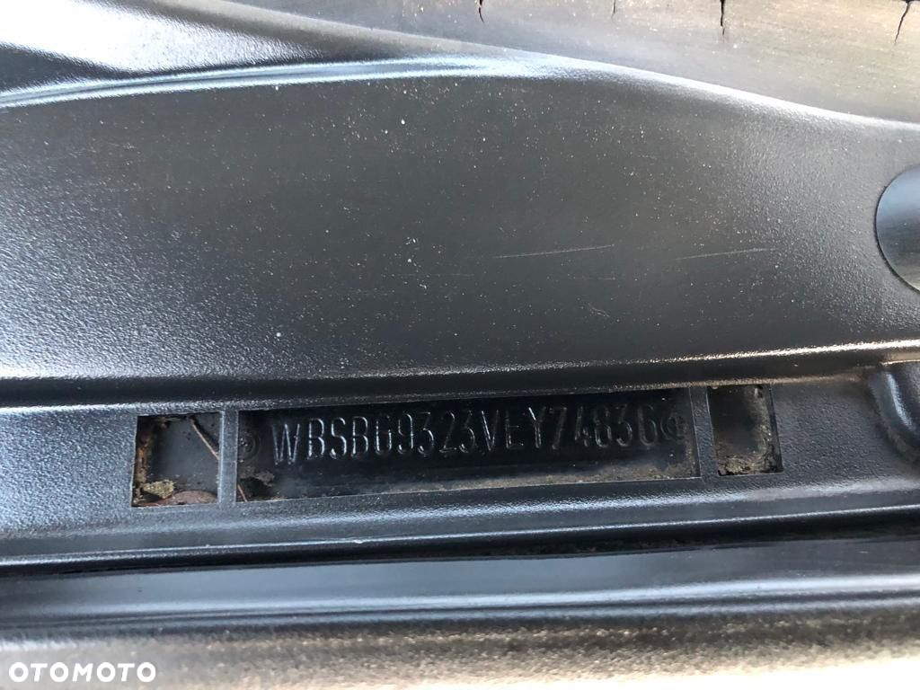 BMW M3 Standard - 36