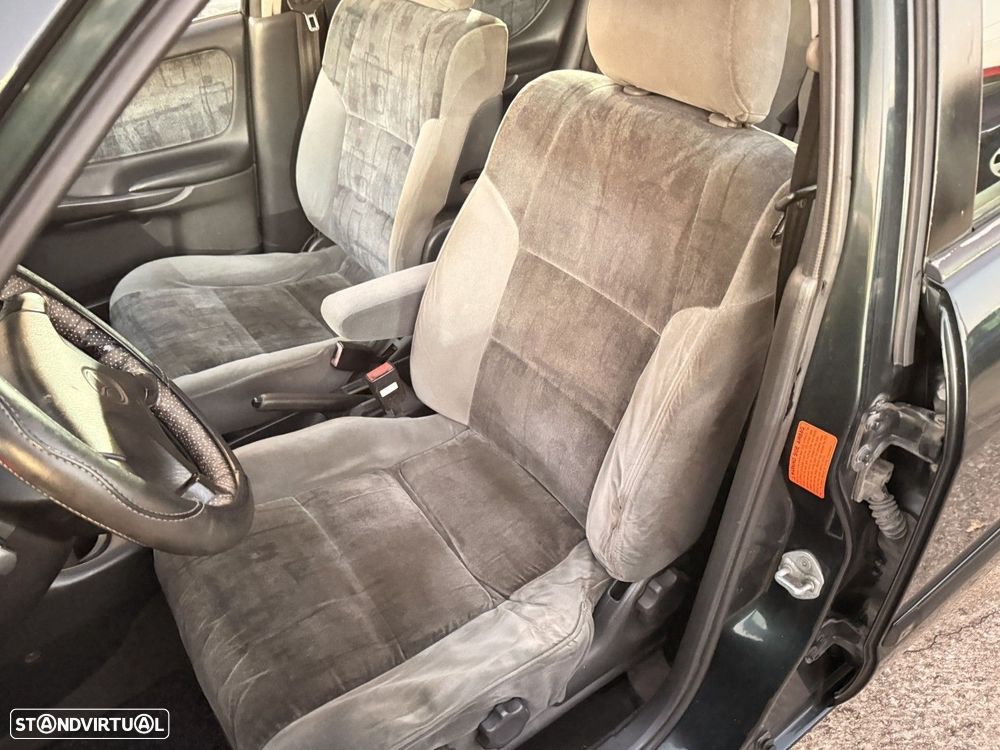 Mazda 626 SW 2.0 TDi GLX - 6