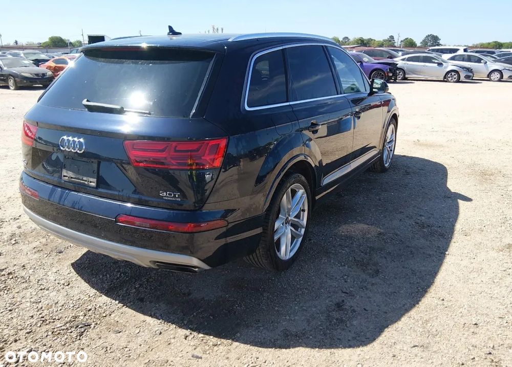 Audi Q7 3.0 TFSI Quattro Tiptronic - 4