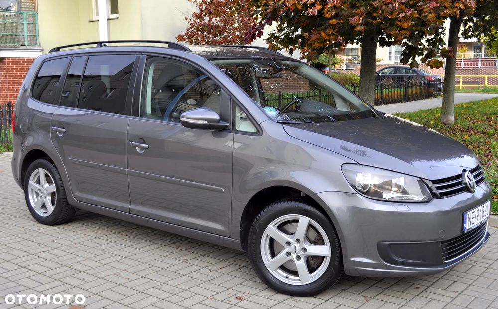 Volkswagen Touran - 15