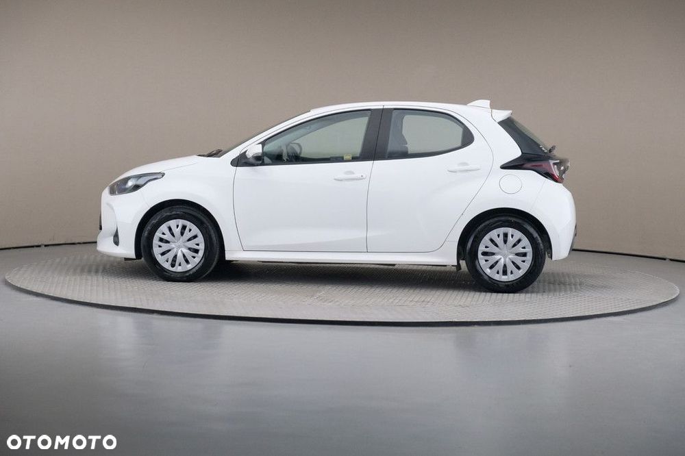 Toyota Yaris - 4