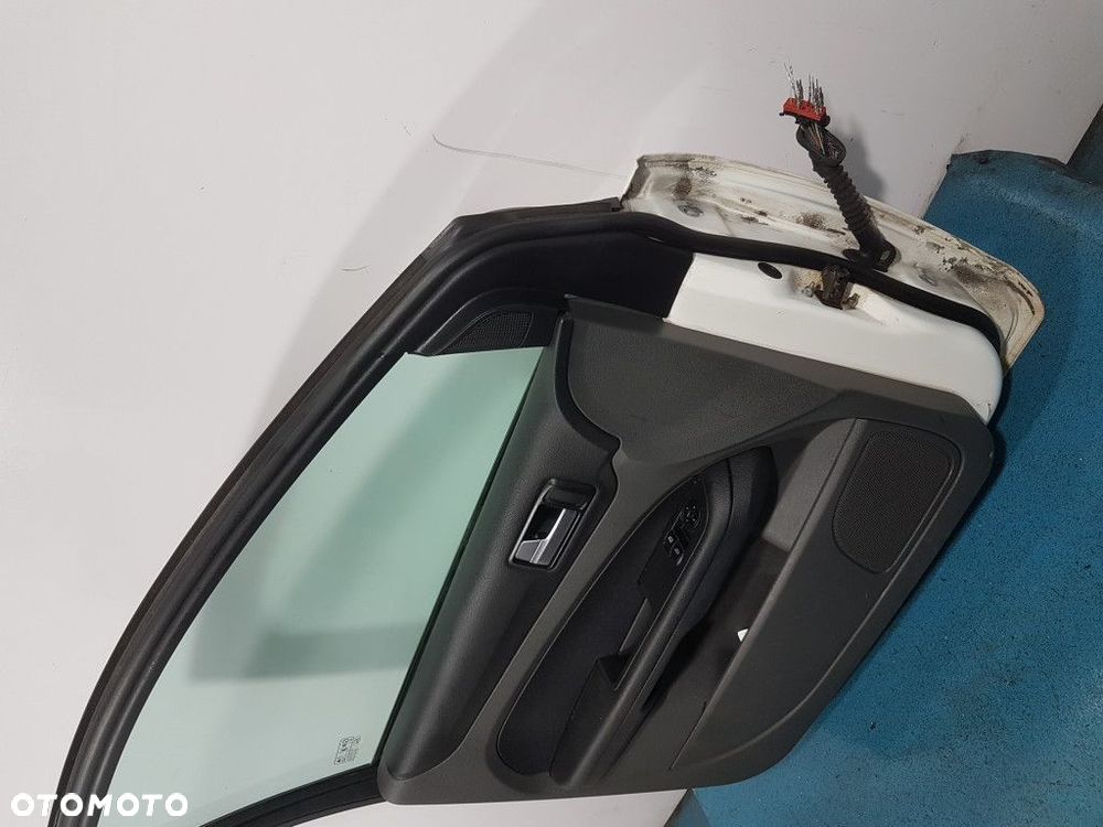FORD FOCUS  MK2 KOMBI  DRZWI PRZÓD LEWE N3 - 9