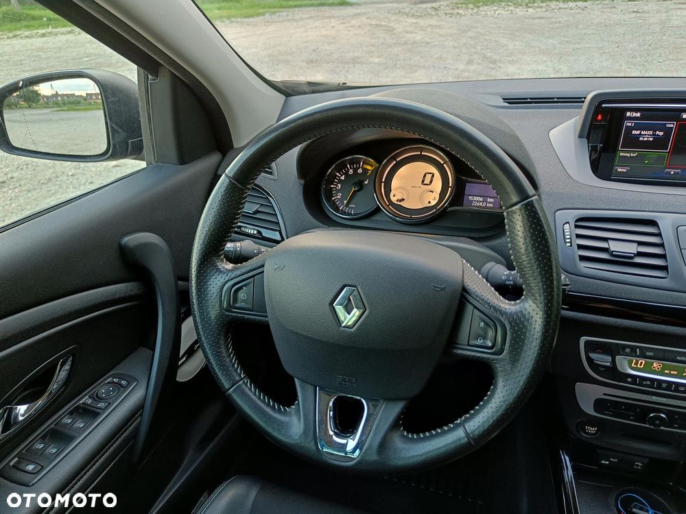 Renault Megane ENERGY TCe 130 BOSE EDITION - 30
