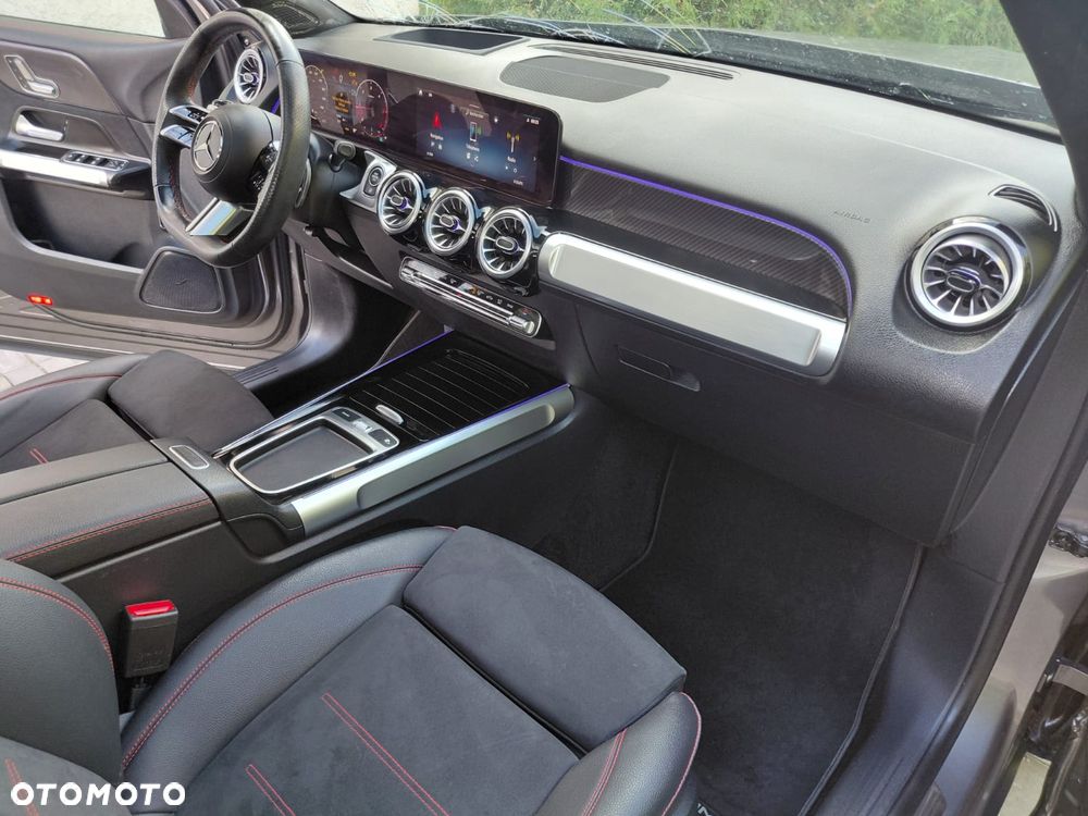 Mercedes-Benz GLB - 35