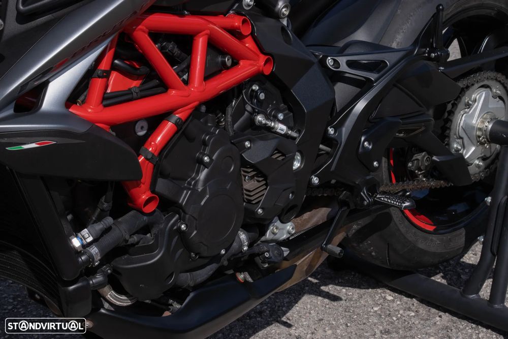 MV Agusta Brutale RR Pirelli Edition 36/50 - 7