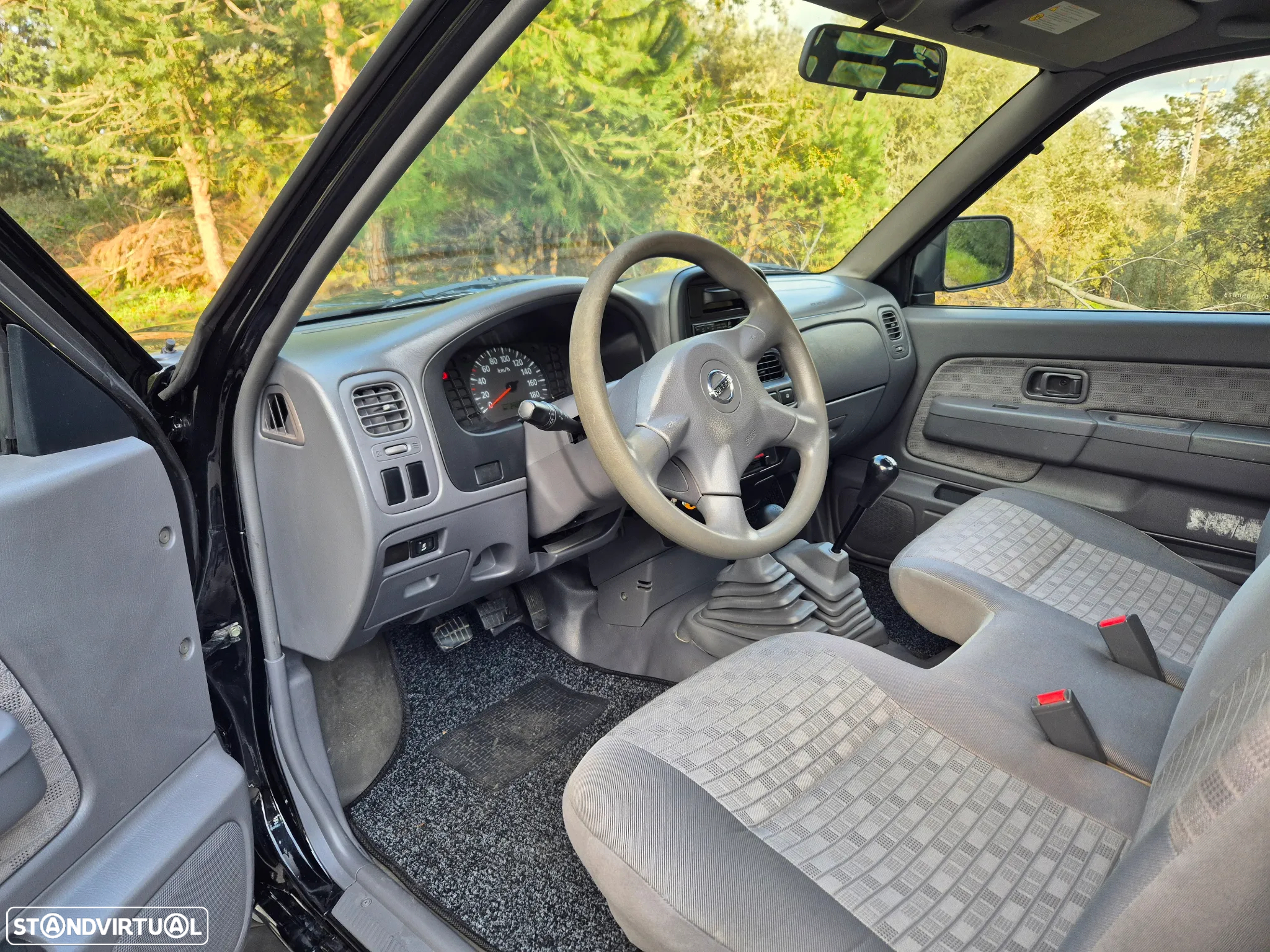 Nissan D22 Cab Simples 4X4 - 10