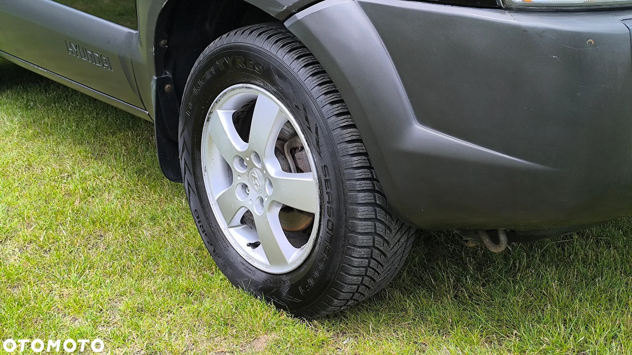 Hyundai Tucson 2.0 CRDi 2WD GLS - 28