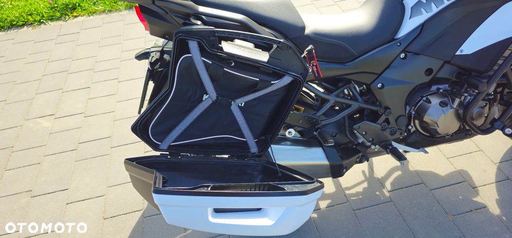 Kawasaki Versys 1000 - 10