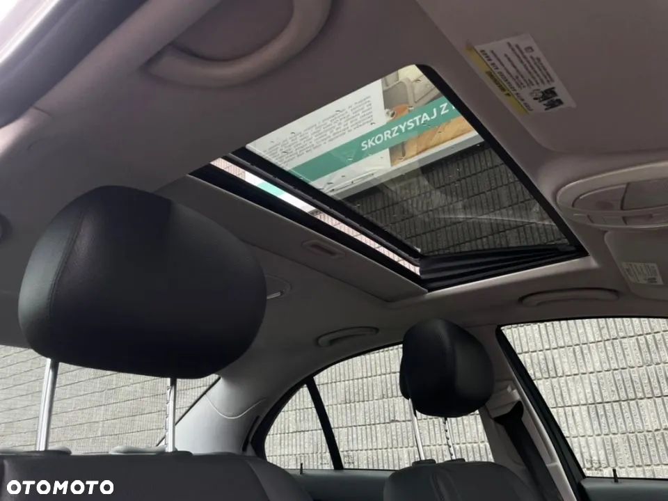 Mercedes-Benz Klasa E - 10