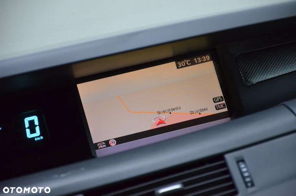 Renault Grand Espace 2.0 Dynamique - 37