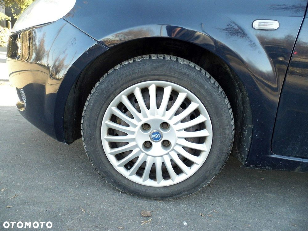 Fiat Grande Punto - 5