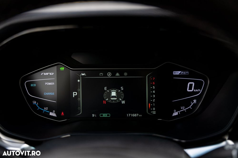 Kia Niro 1.6 GDI PHEV 2WD OPF Aut. Vision - 30
