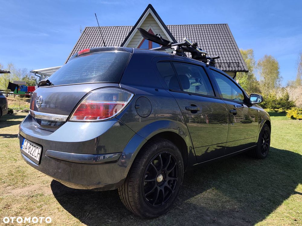 Opel Astra 1.7 CDTI - 9