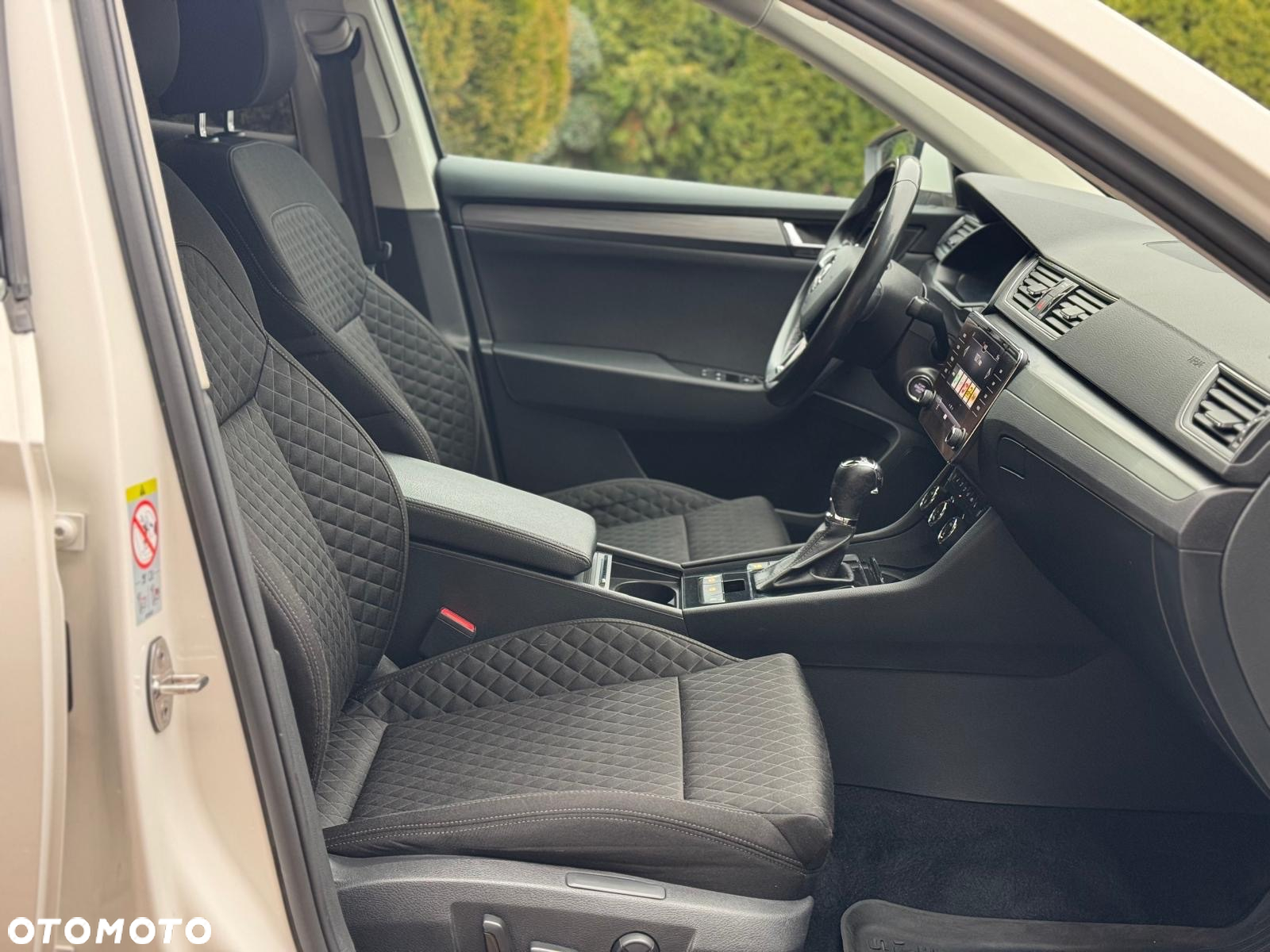 Skoda Superb - 16
