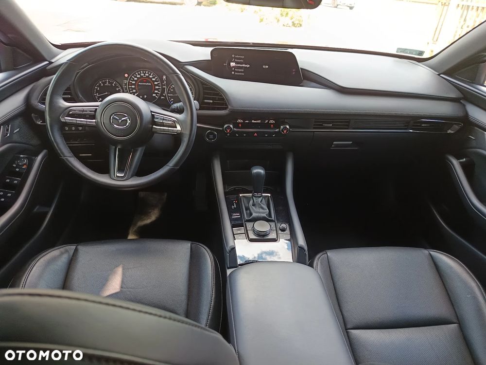 Mazda 3 2.0 mHEV Hikari - 18