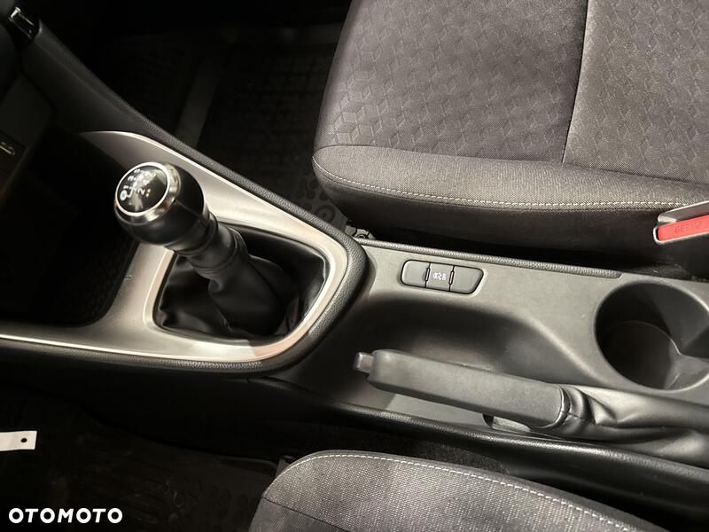 Toyota Yaris 1.5 Comfort - 17